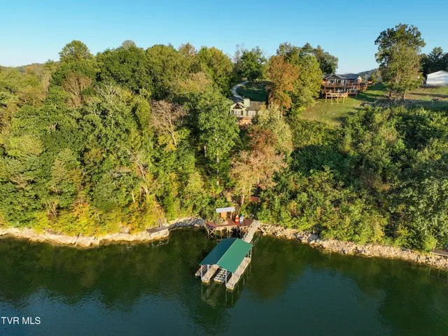 $869,900 | 669 Summer Sound Road, Piney Flats, TN 37686