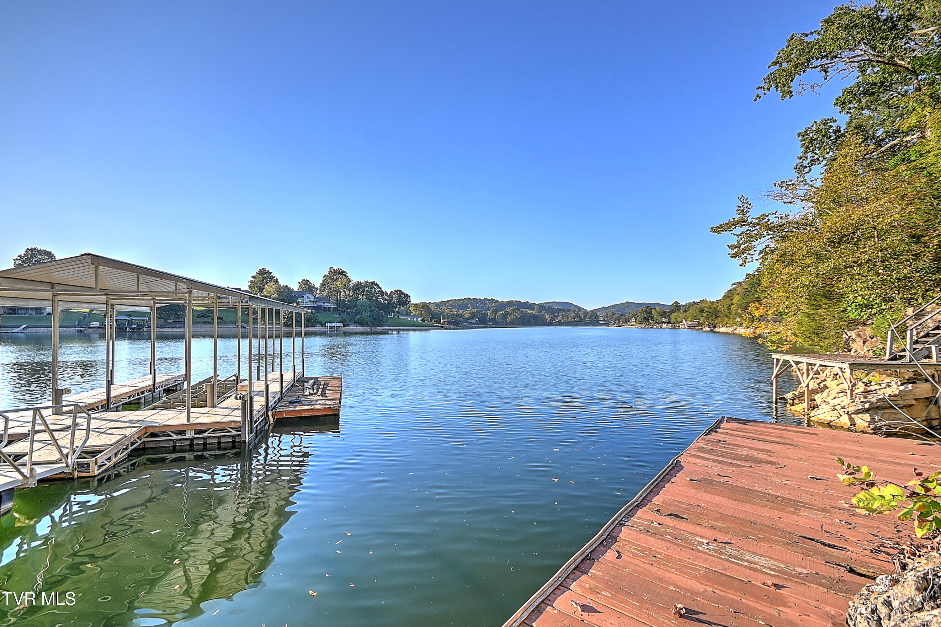 669 Summer Sound Road Piney Flats, TN 37686 - Photo 71 of 92 669 Summer Sound GUnit-105