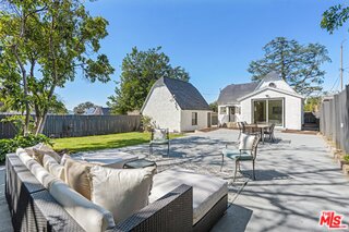 3034 Glen Avenue Altadena, CA 91001 - Photo 20 of 25 a view of a house with backyard and sitting area