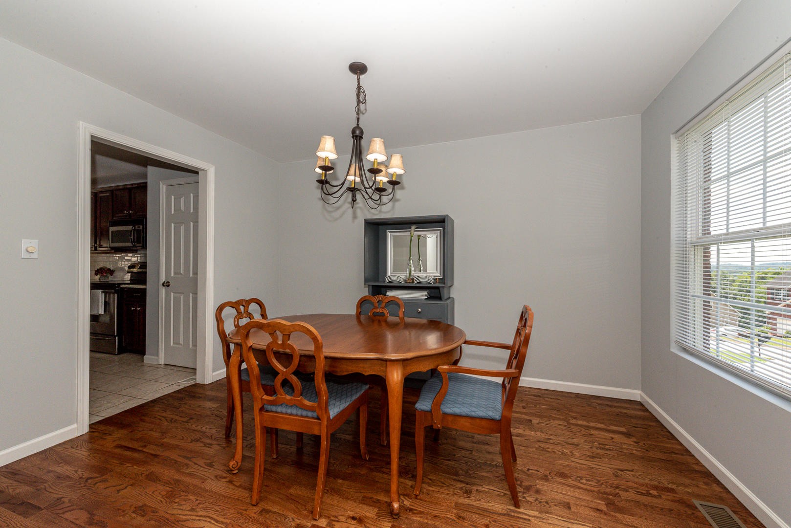 1846 Falling Waters Road Knoxville, TN 37922 - Photo 4 of 40 Gallery Image 4