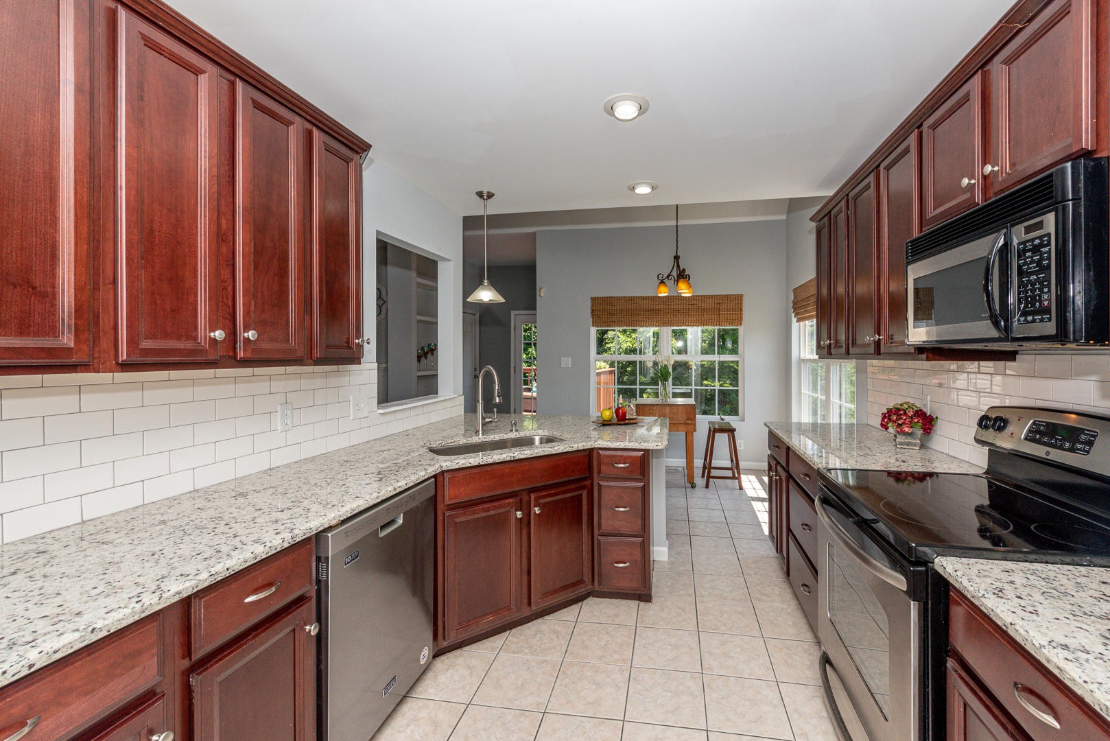 1846 Falling Waters Road Knoxville, TN 37922 - Photo 5 of 40 Gallery Image 5