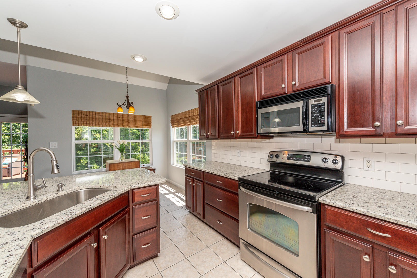 1846 Falling Waters Road Knoxville, TN 37922 - Photo 9 of 40 Gallery Image 9
