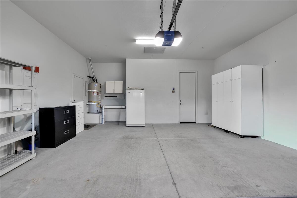 39048 Camino Orquesta Indio, CA 92203 - Photo 41 of 62 37-32