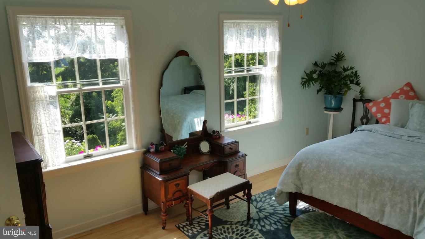 4136 Millbrook Road Mount Joy, PA 17552 - Photo 12 of 33 Gallery Image 12
