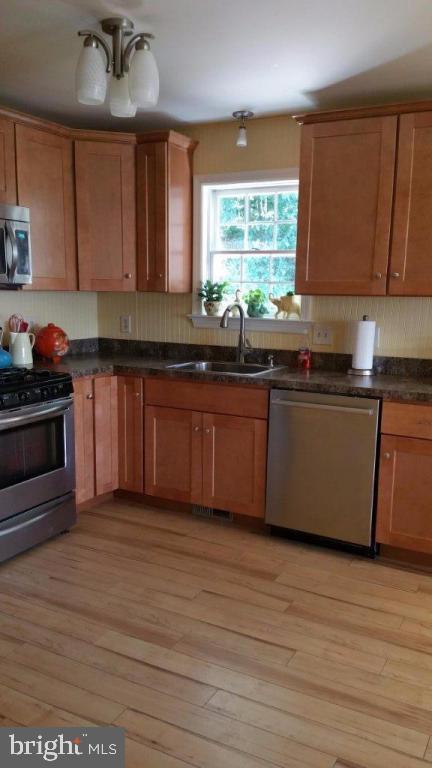 4136 Millbrook Road Mount Joy, PA 17552 - Photo 7 of 33 Gallery Image 7