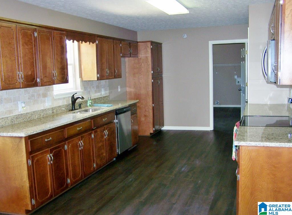 45 Wilson Way Weaver, AL 36277 - Photo 2 of 50