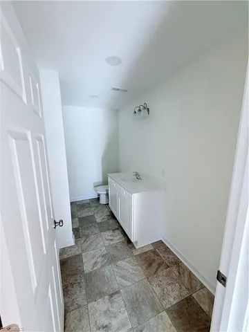 $299,900 | 154 Abbotts Avenue, Lexington, NC 27292