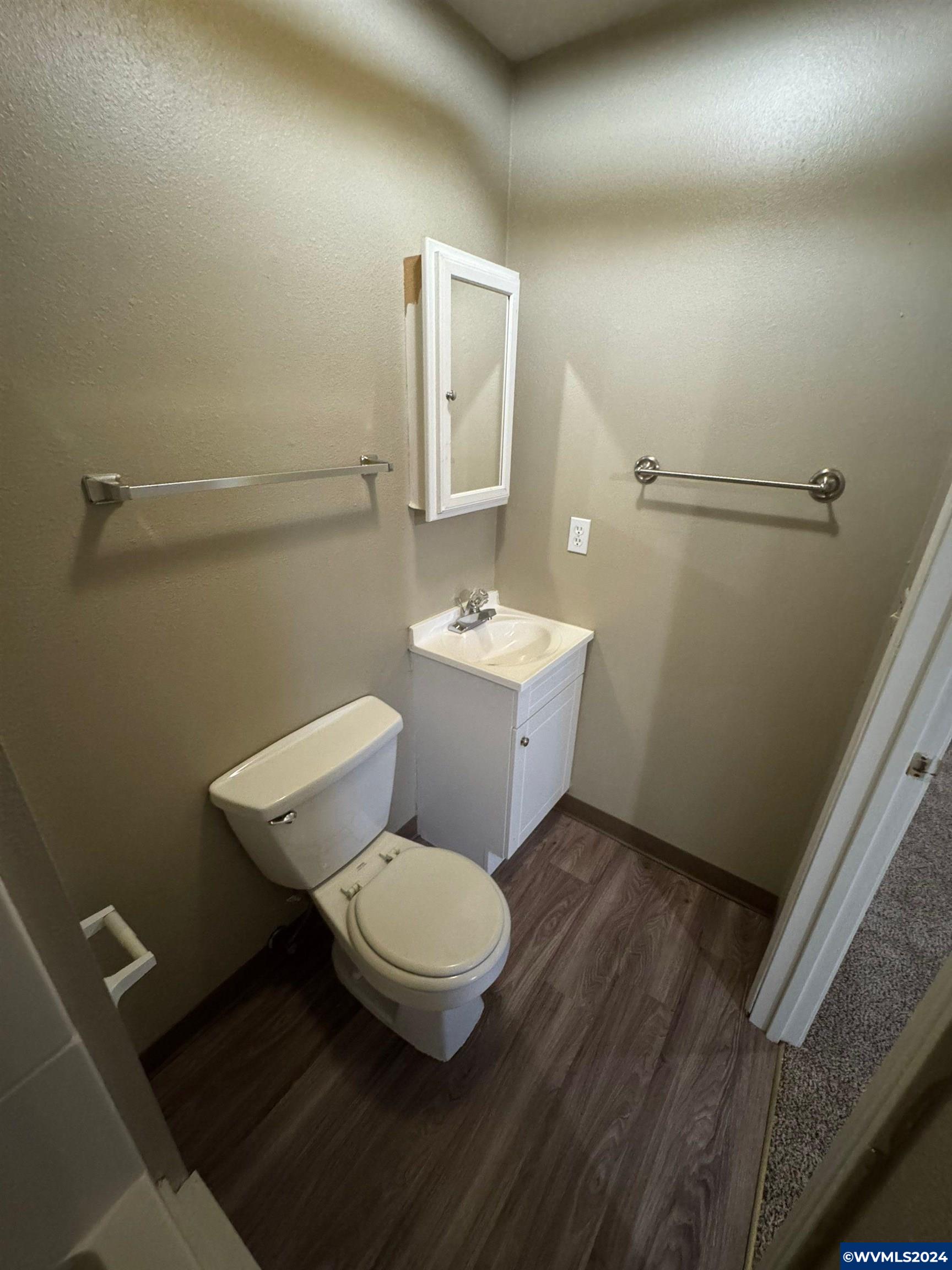 6090 Fircrest Street Southeast Salem, OR 97306 - Photo 37 of 45