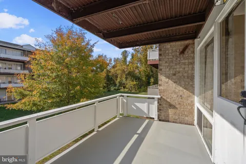 $180,000 | 542 Wilson Bridge Drive, Unit 6743 B2, Oxon Hill, MD 20745