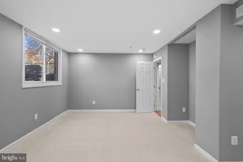 $180,000 | 542 Wilson Bridge Drive, Unit 6743 B2, Oxon Hill, MD 20745