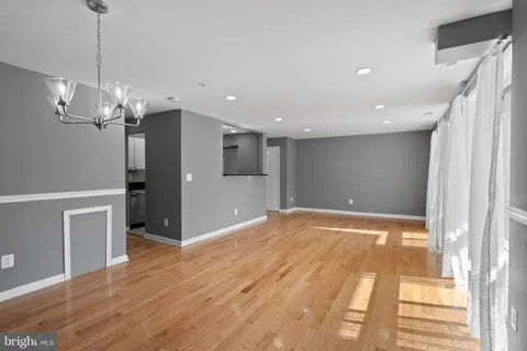 $180,000 | 542 Wilson Bridge Drive, Unit 6743 B2, Oxon Hill, MD 20745