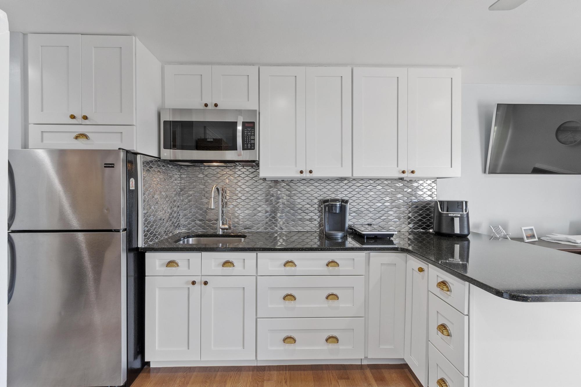 550 Winnacunnet Road, Unit 313 Hampton, NH 03842 - Photo 10 of 34