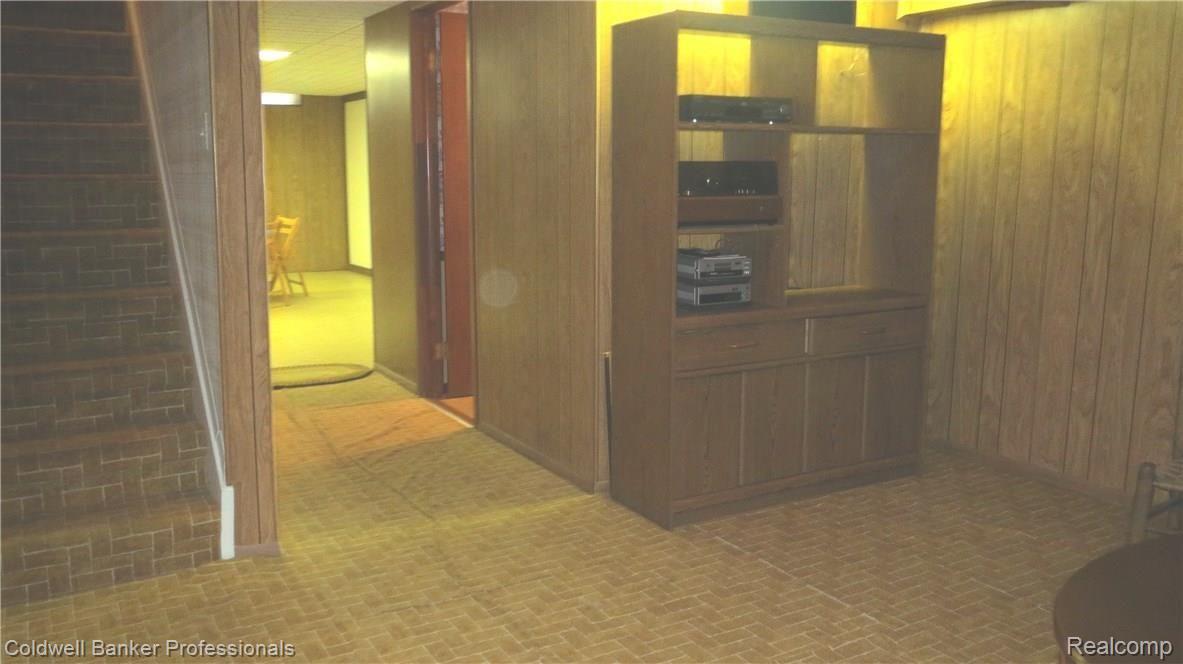 5402 Ridge Court Troy, MI 48098 - Photo 17 of 23 TV Room in Basement