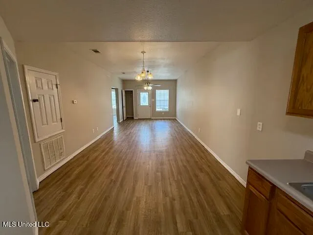 $1,200 | 15123 Janus Road, Unit B, D'Iberville, MS 39540