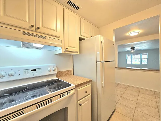 $625,000 | 611 Lyndhurst Street, Dunedin, FL 34698