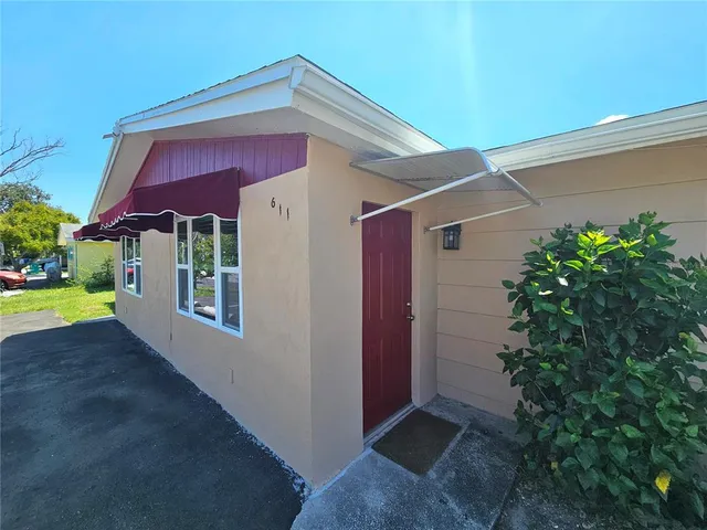 $625,000 | 611 Lyndhurst Street, Dunedin, FL 34698