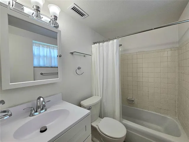 $625,000 | 611 Lyndhurst Street, Dunedin, FL 34698