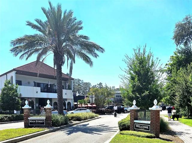 $625,000 | 611 Lyndhurst Street, Dunedin, FL 34698