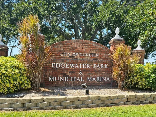 $625,000 | 611 Lyndhurst Street, Dunedin, FL 34698