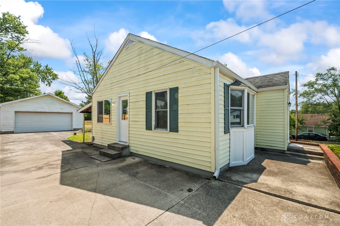 101 Burton Road Middletown, OH 45044 - Photo 5 of 29 Gallery Image 5