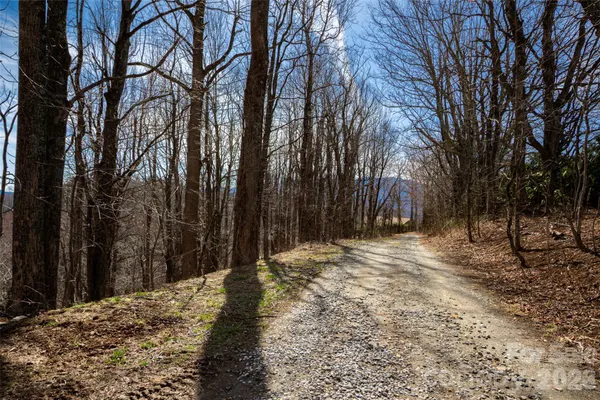 $34,900 | Lot 32 Strawberry Ridge Road, Spruce Pine, NC 28777