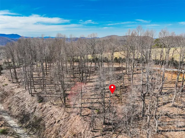 $34,900 | Lot 32 Strawberry Ridge Road, Spruce Pine, NC 28777