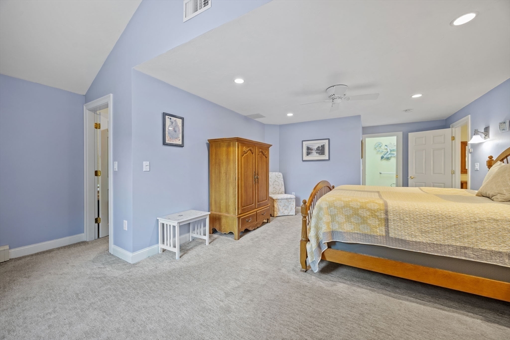 35 Raymond Road Plymouth, MA 02360 - Photo 21 of 42