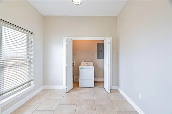 $295,000 | 8336 Sabre Drive, Chalmette, LA 70043