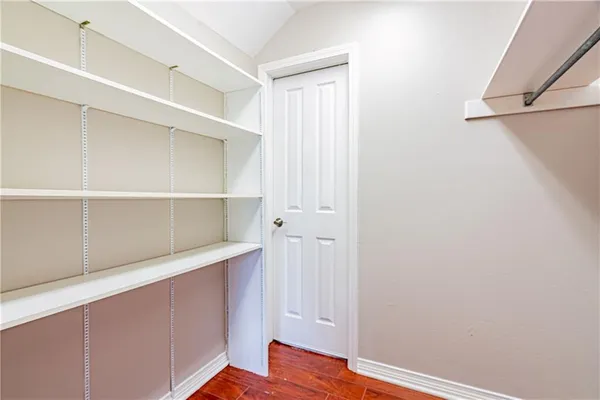 $295,000 | 8336 Sabre Drive, Chalmette, LA 70043