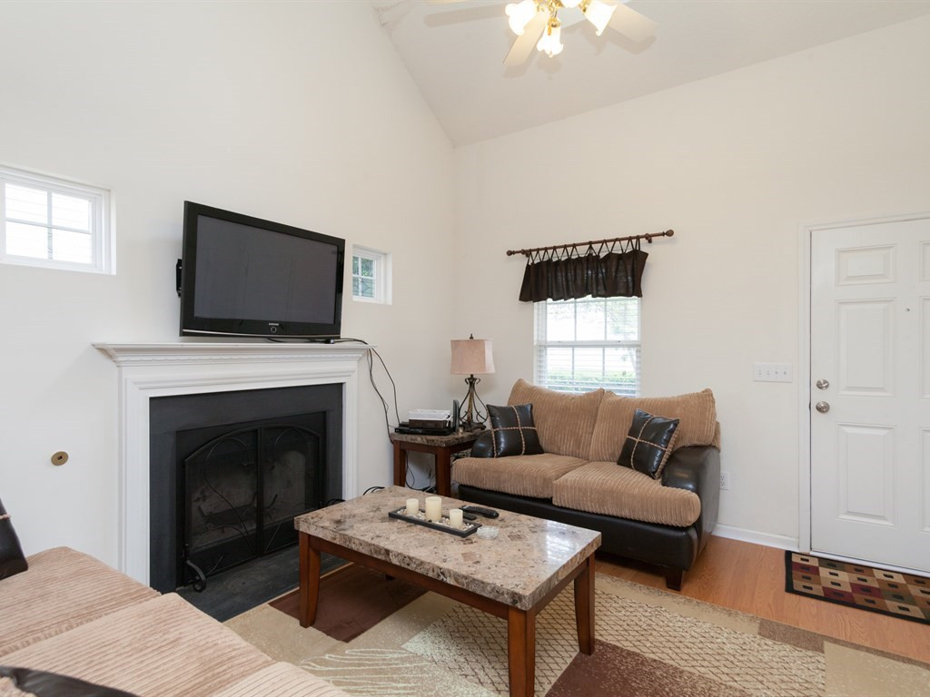 11005 Peacock Moss Street Raleigh, NC 27613 - Photo 8 of 25 Photo 8