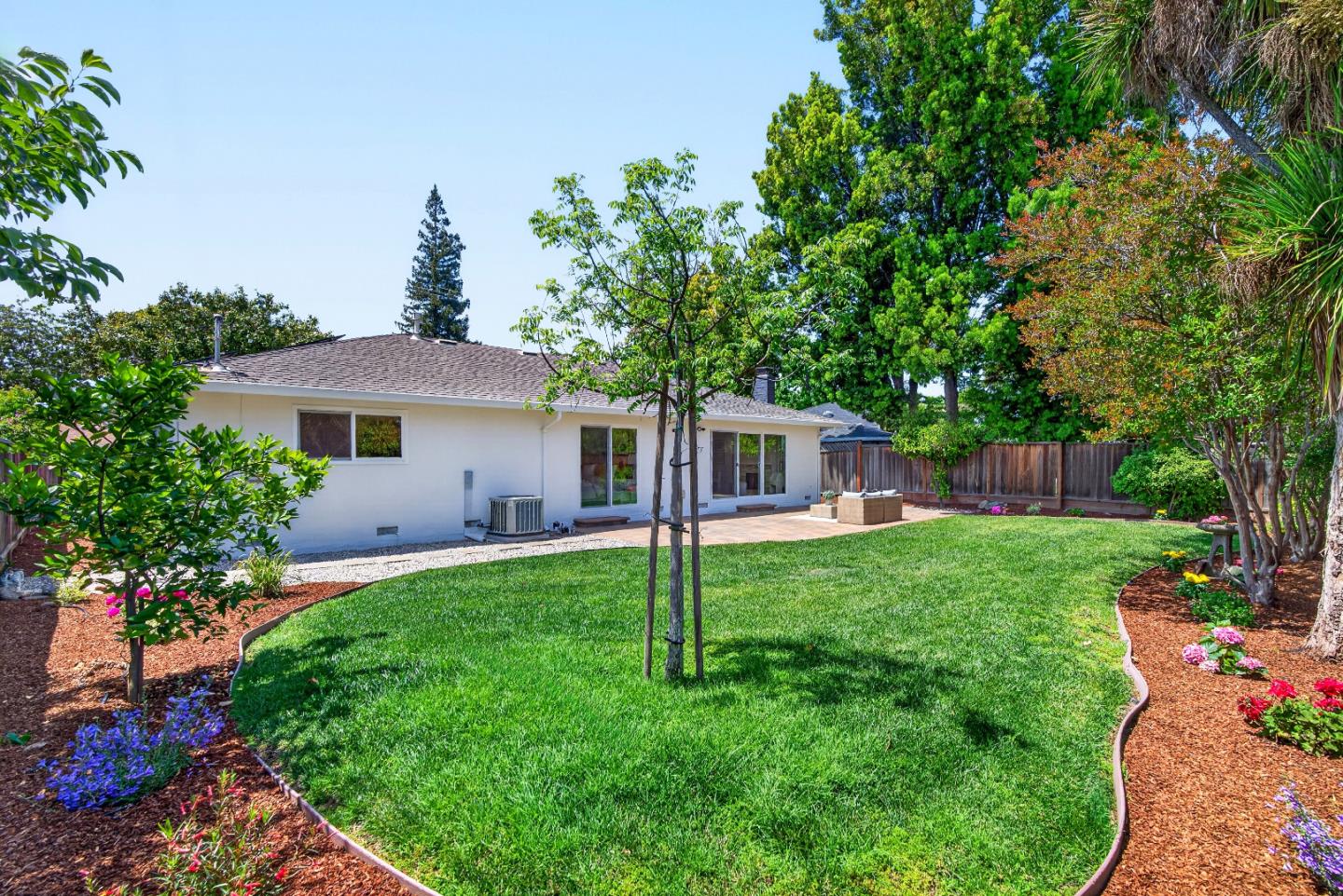 1422 Wright Avenue Sunnyvale, CA 94087 - Photo 31 of 34
