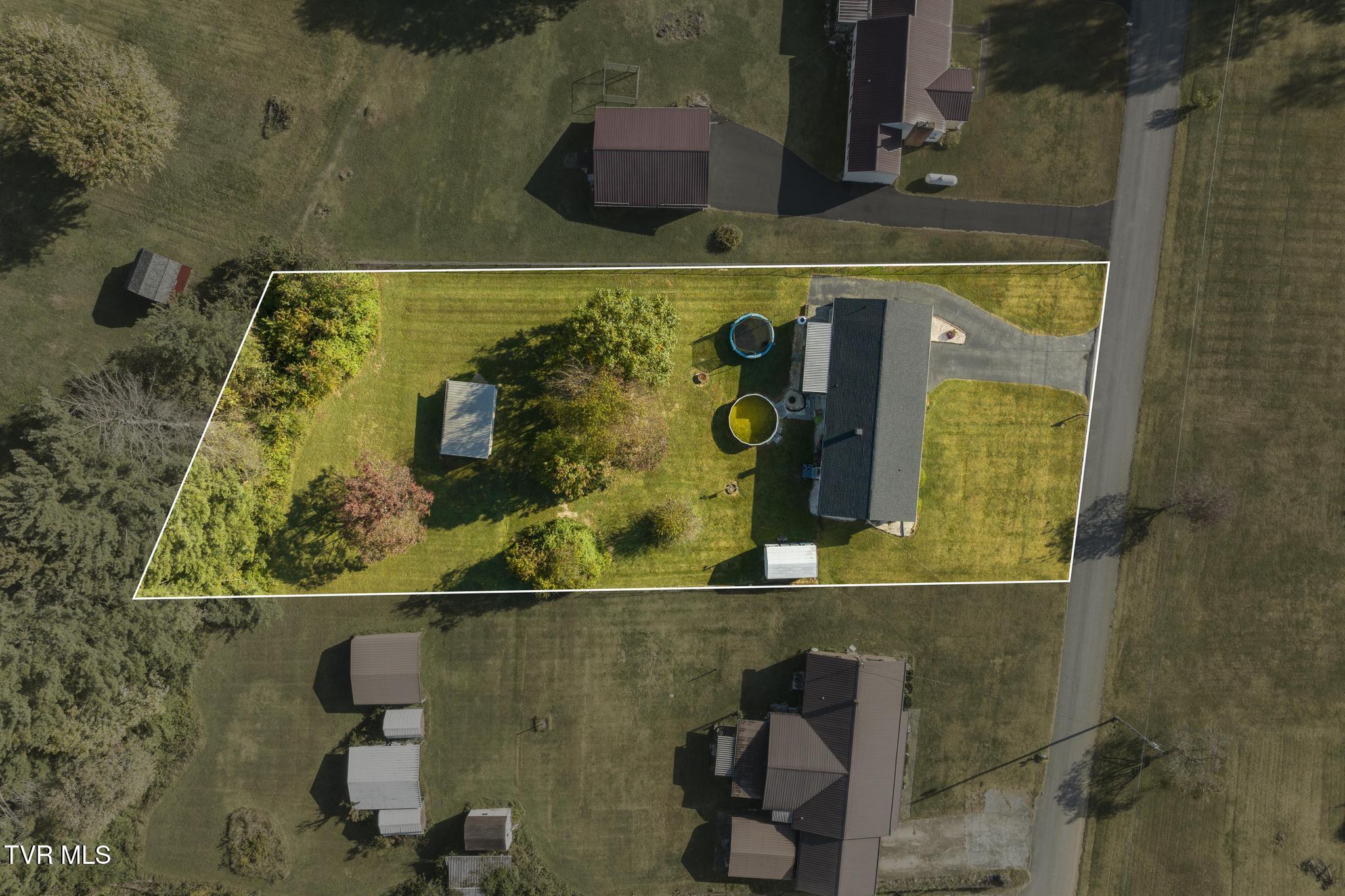 159 Warren Street Fall Branch, TN 37656 - Photo 59 of 63 DJI_0298_1