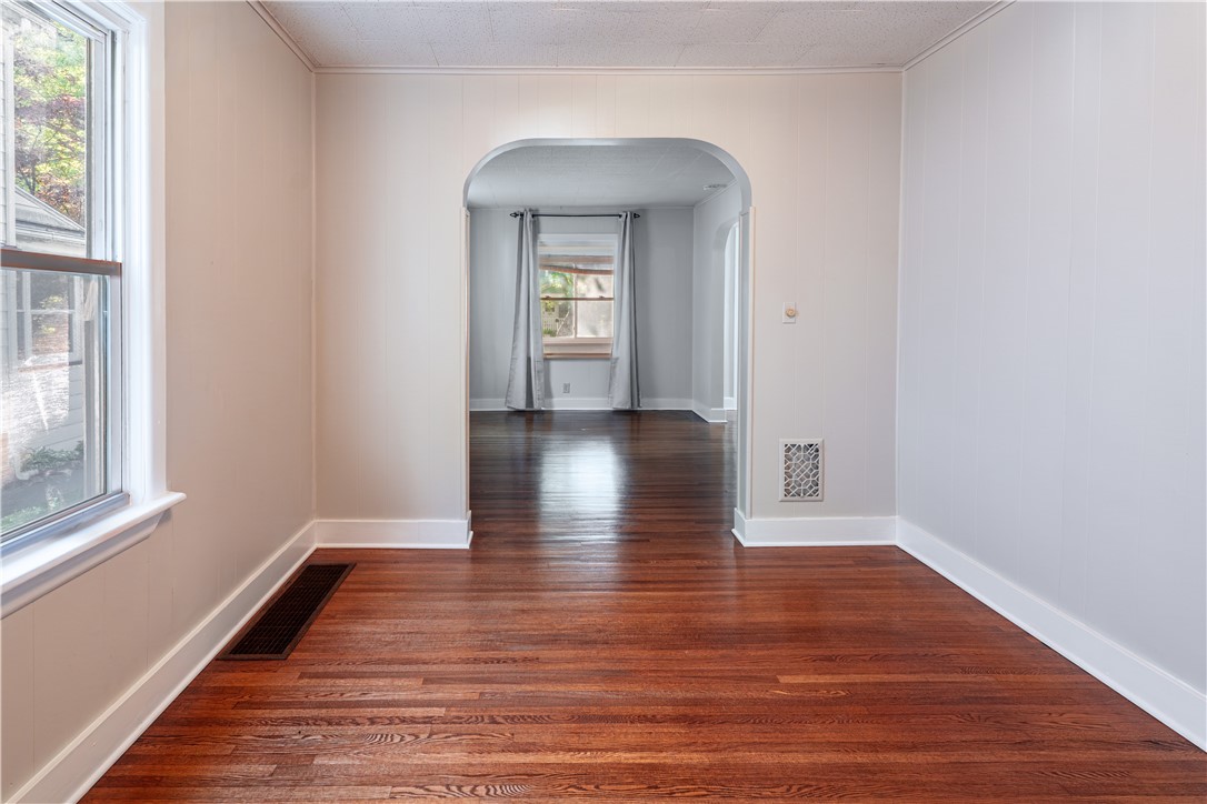 58 Coventry Avenue Rochester, NY 14610 - Photo 12 of 20