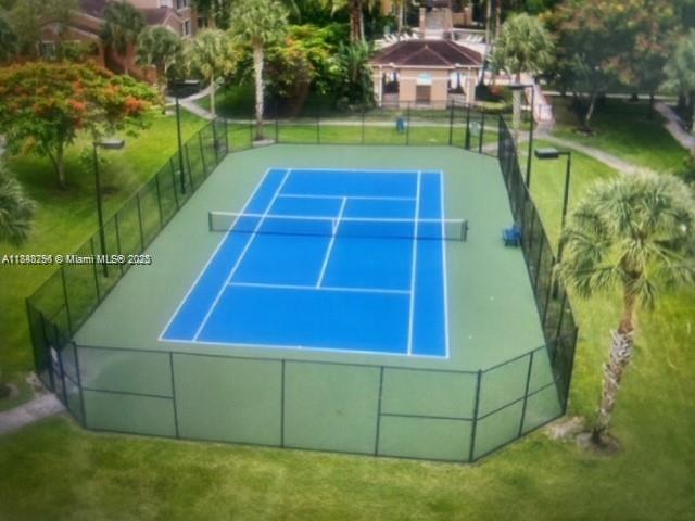7930 North Nob Hill Road, Unit 304 Tamarac, FL 33321 - Photo 27 of 30 Gallery Image 27