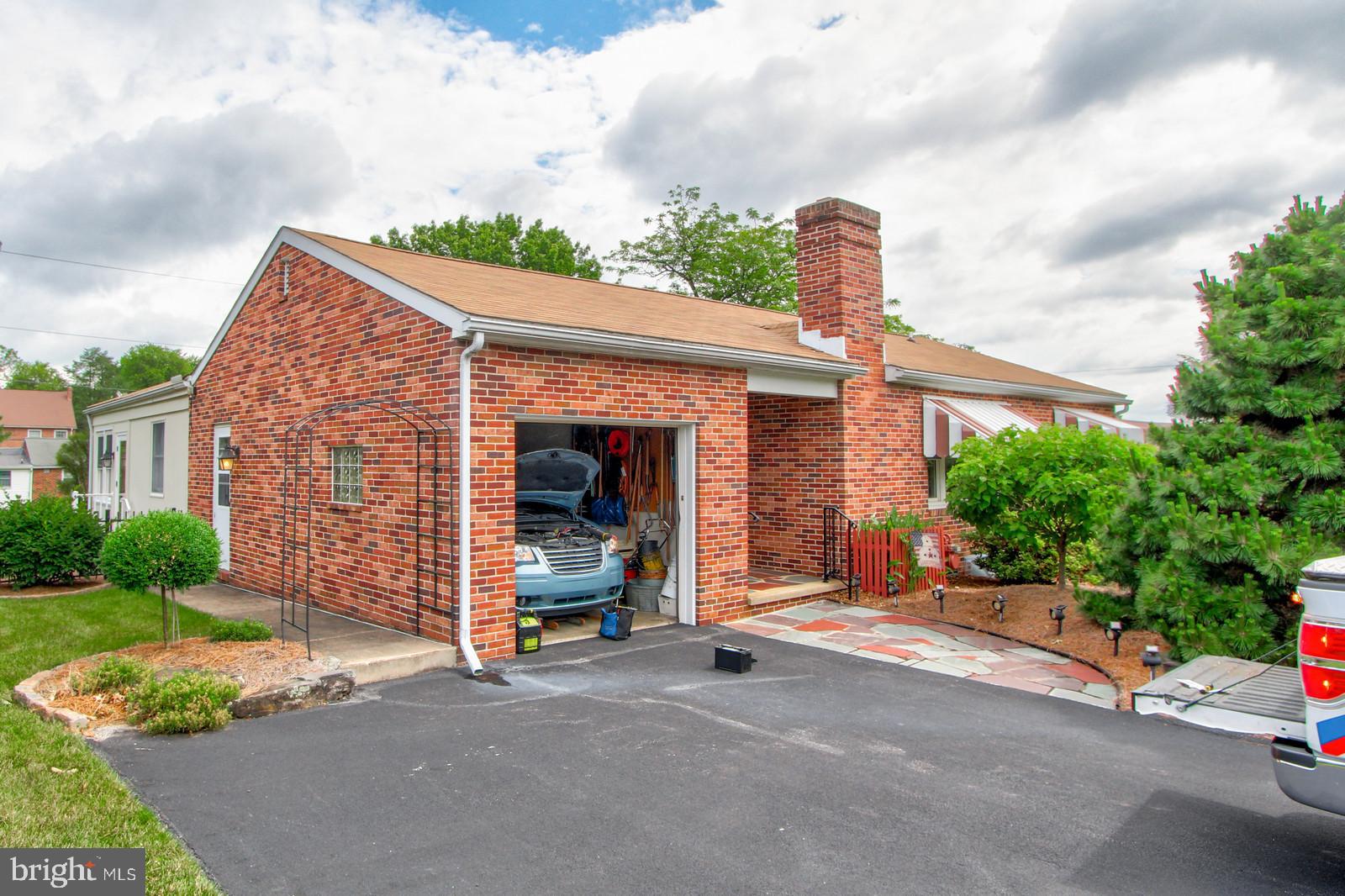 1145 Glendale Road York, PA 17403 - Photo 28 of 30 Gallery Image 28