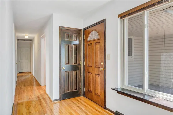 $325,000 | 2009 Montclair Drive, Roanoke, VA 24019