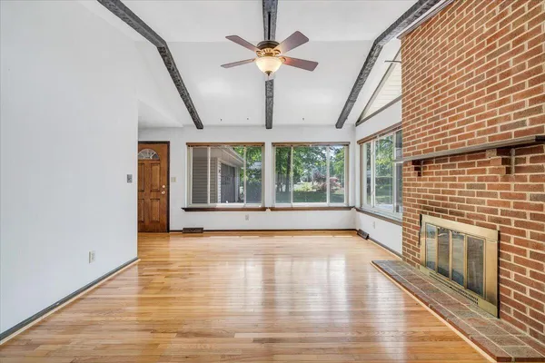$325,000 | 2009 Montclair Drive, Roanoke, VA 24019