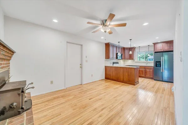 $325,000 | 2009 Montclair Drive, Roanoke, VA 24019