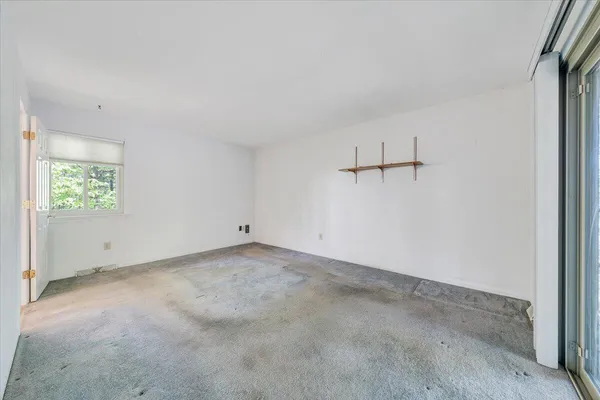 $325,000 | 2009 Montclair Drive, Roanoke, VA 24019