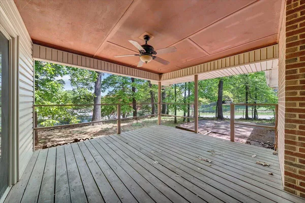 $325,000 | 2009 Montclair Drive, Roanoke, VA 24019