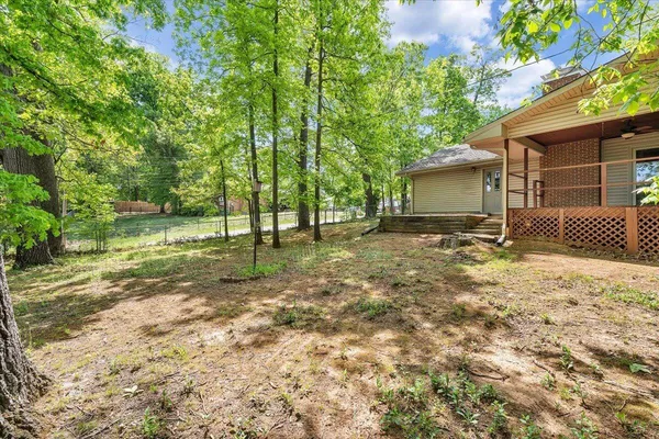 $325,000 | 2009 Montclair Drive, Roanoke, VA 24019