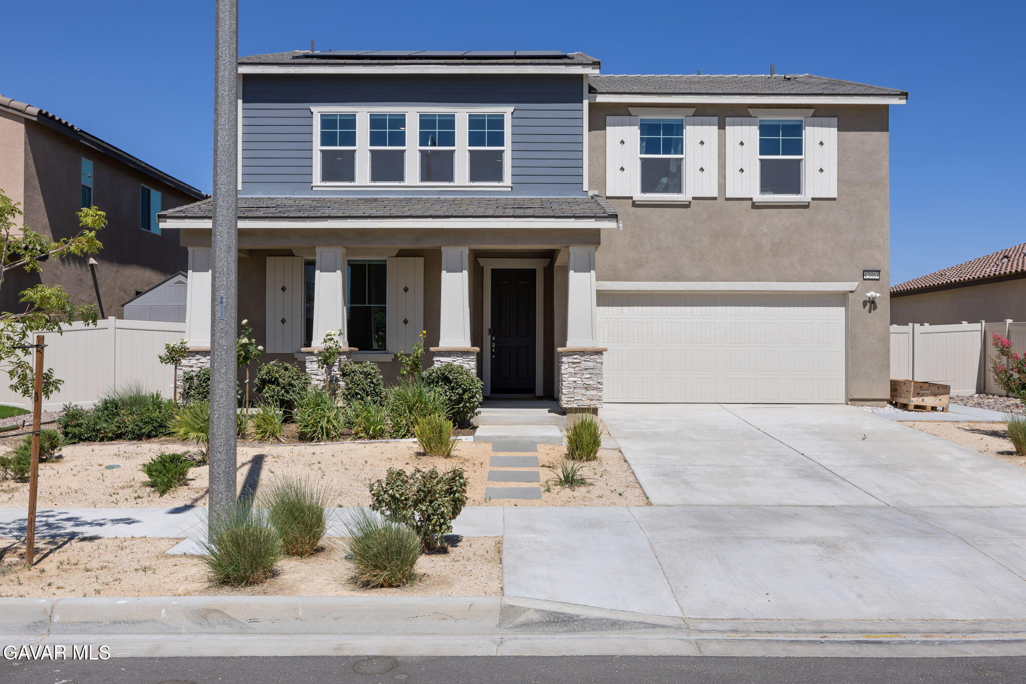 43864 Hampton Street Lancaster, CA 93536 - Photo 1 of 25 1-web-or-mls-IMG_9460