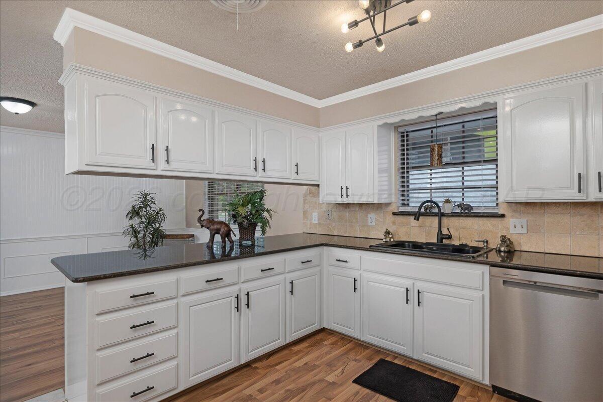 3529 Cinderella Lane Amarillo, TX 79121 - Photo 13 of 30 13-Kitchen 4