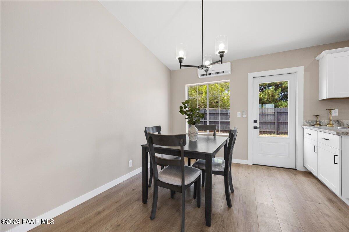 4886 North Meixner Road Prescott Valley, AZ 86314 - Photo 14 of 28 16-Dining Room