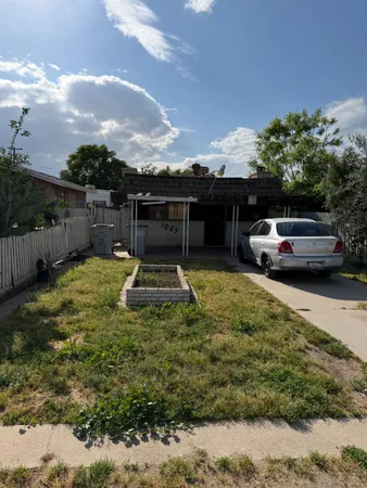 $369,999 | 2108 West Dennett Avenue, Fresno, CA 93728