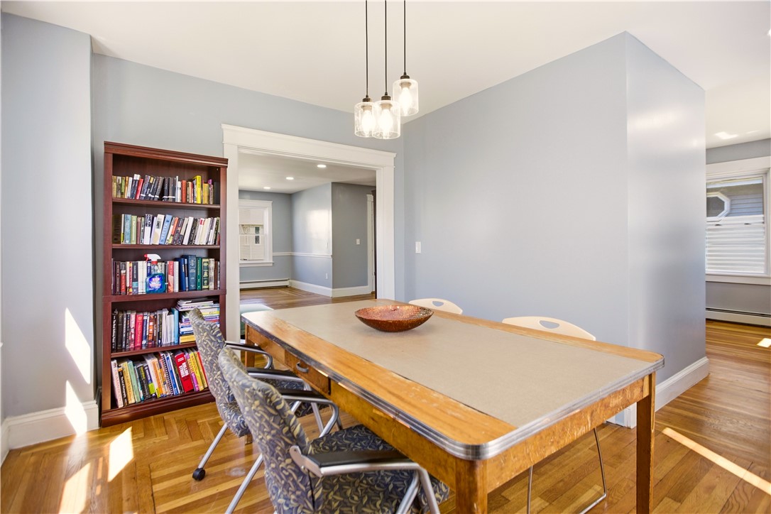 18 Harding Avenue Cranston, RI 02905 - Photo 12 of 33