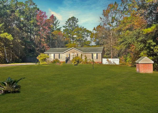 $361,643 | 1060 Yaremich Road, Moncks Corner, SC 29461