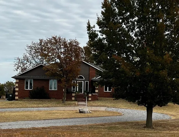 $549,000 | 38729 West 39th Street South, Cheney, KS 67025
