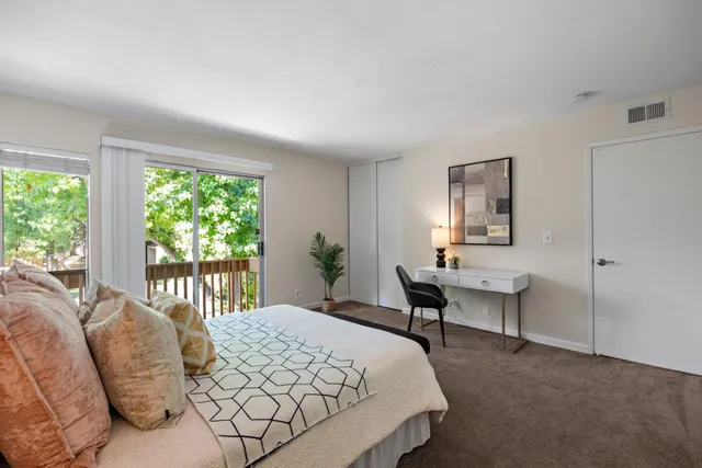 $998,888 | 125 Connemara Way, Unit 3, Sunnyvale, CA 94087