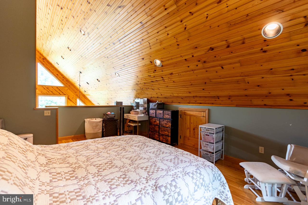 6882 Hungry Hollow Road Alexandria, PA 16611 - Photo 21 of 31